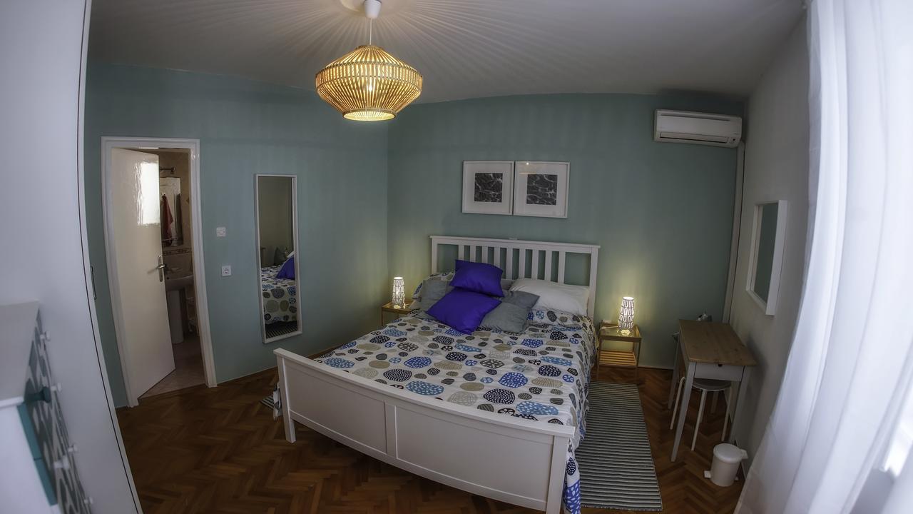 Ferienwohnung Braut Krk Town Exterior foto